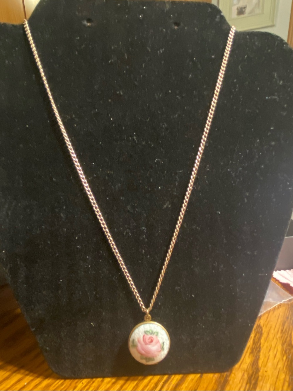 Vintage 12k Gold Filled Guilloche Enamel Rose Locket Necklace Pink Flower 1/20